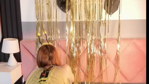 val_oconner online show from 10.04.25