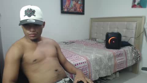 Snapshot of val_sex02 chatting on 01.31.25 val_sex02 online show from 01.31.25