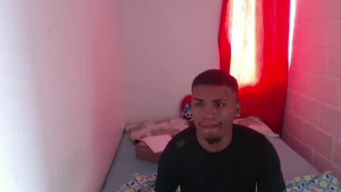 Snapshot of val_sex02 chatting on 02.03.25 val_sex02 online show from 02.03.25