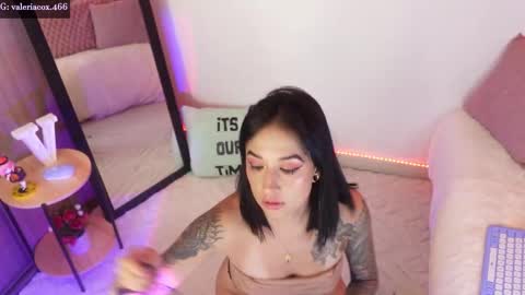 Valeria online show from 09.10.25