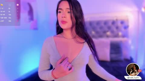 Valentina online show from 11.08.25