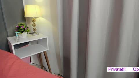 Valentina Montoya online show from 01.10.25