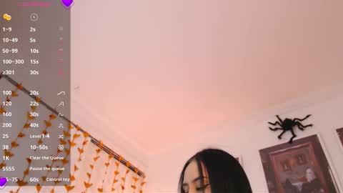 Snapshot of valen_ross_ chatting on 10.18.25 valentina Rossi 3 online show from 10.18.25