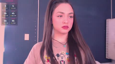 IG-valen mendoza99  twitter valenthompson99 online show from 12.12.24