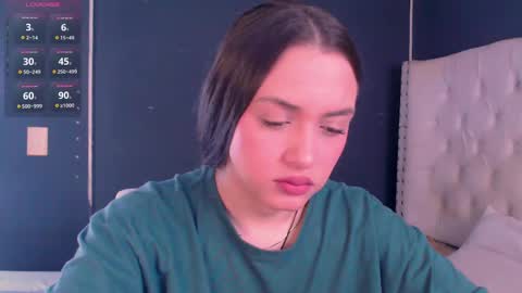 IG-valen mendoza99  twitter valenthompson99 online show from 03.06.25