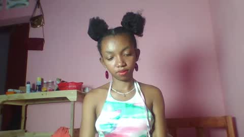 valencia302364 online show from 12.08.24