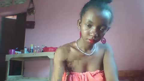 valencia302364 online show from 12.09.24