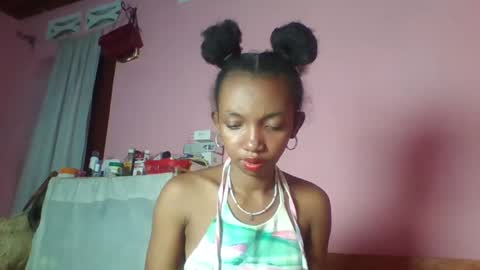 valencia302364 online show from 01.04.25