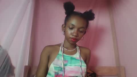 valencia302364 online show from 01.16.25