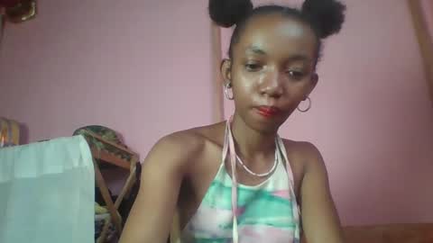 valencia302364 online show from 01.17.25