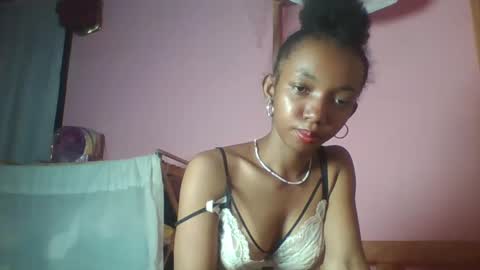 valencia302364 online show from 01.21.25