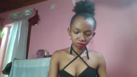 valencia302364 online show from 01.23.25