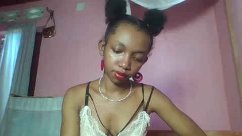 valencia302364 online show from 02.11.25