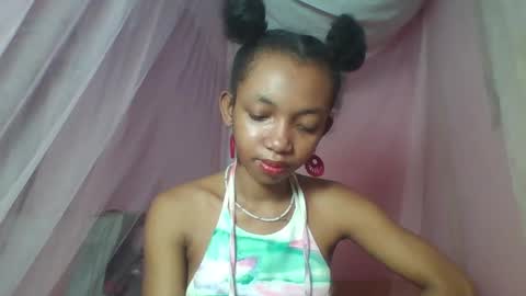 valencia302364 online show from 02.16.25