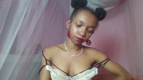 valencia302364 online show from 02.17.25