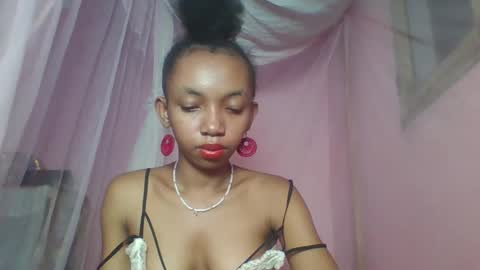 valencia302364 online show from 02.23.25