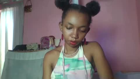 valencia302364 online show from 03.05.25