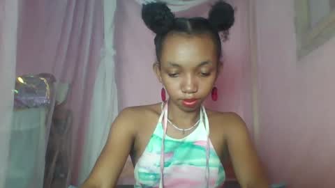 valencia302364 online show from 03.08.25