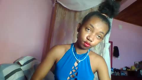 valencia302364 online show from 09.14.25