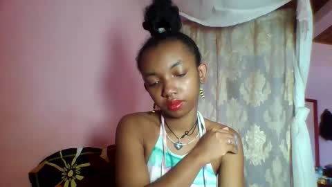 valencia302364 online show from 10.12.25