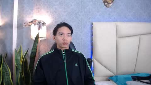Snapshot of valenorlerot chatting on 10.23.25 Valenor online show from 10.23.25