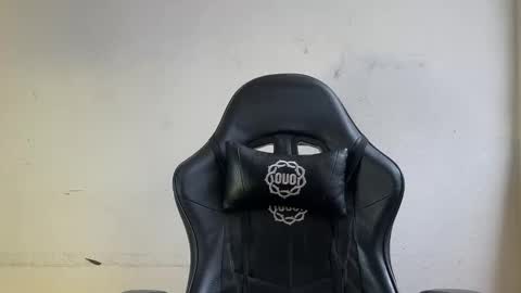   Valentin  independent Cam Boy     online show from 04.15.26