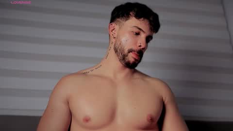 valenthinoking online show from 11.17.25