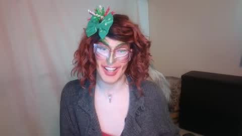 Valentia online show from 12.17.24