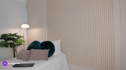 Valentina Torres online show from 04.17.26