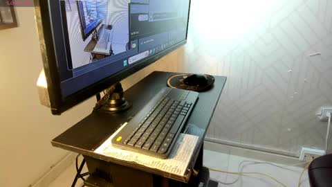 VALENTINA  online show from 04.08.26