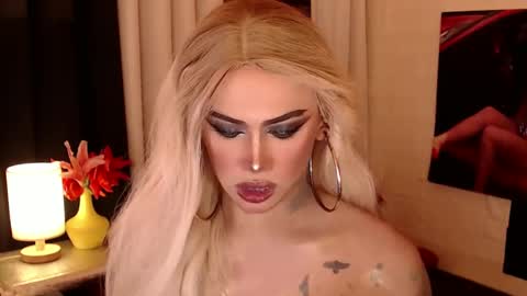 Amanda online show from 12.24.24