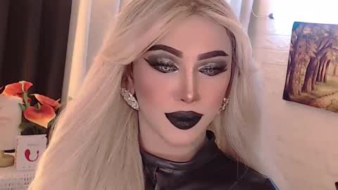 Amanda online show from 09.13.25