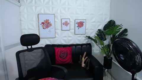Valentina  online show from 01.23.25