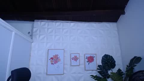 Valentina  online show from 09.24.25