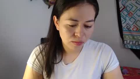 Snapshot of valentina_nappi96 chatting on 01.20.25 VALE online show from 01.20.25