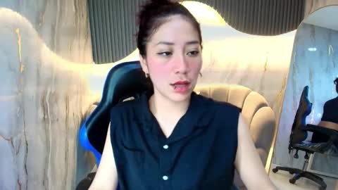 Valentina online show from 11.13.25