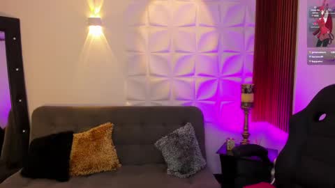 Valentina online show from 12.03.24
