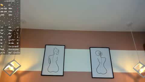 Mia  online show from 12.17.25