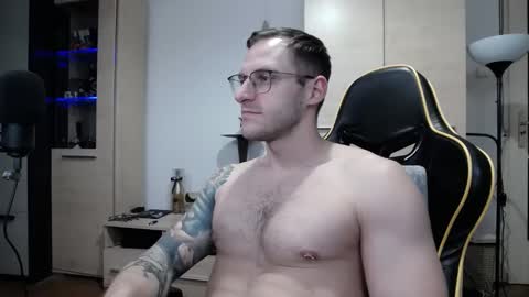 Valentine RuffL online show from 01.08.25
