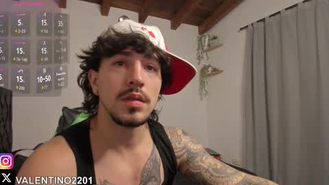 valentino online show from 10.04.25