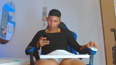 Mistery Guy online show from 11.20.25