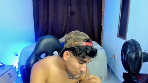 VALENTINO MOURA online show from 03.03.25