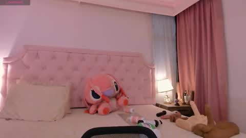 Vale Toro  online show from 12.22.25