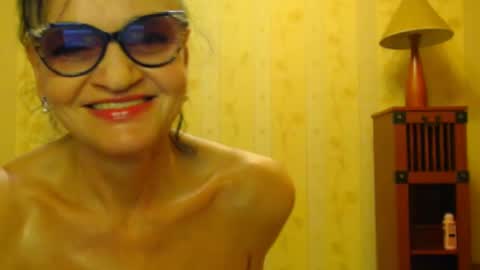 valentijm online show from 03.05.25