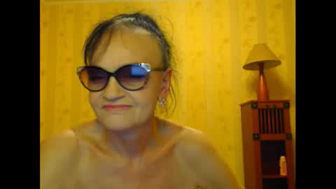 valentijm online show from 03.09.25