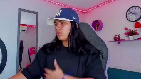 valeri_harpers4 online show from 10.01.25