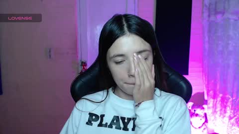   online show from 02.05.25