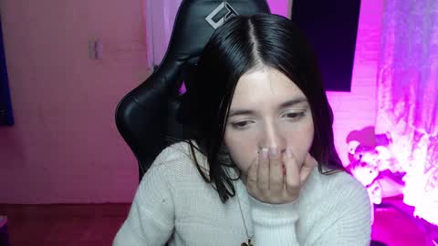   online show from 02.06.25