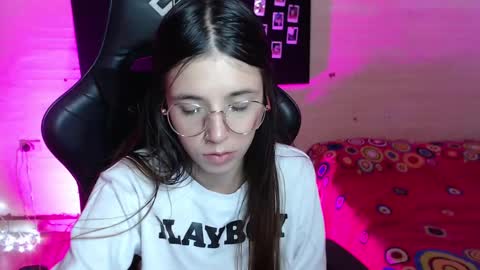   online show from 03.12.25