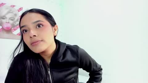 valeria_miller69 online show from 04.11.26